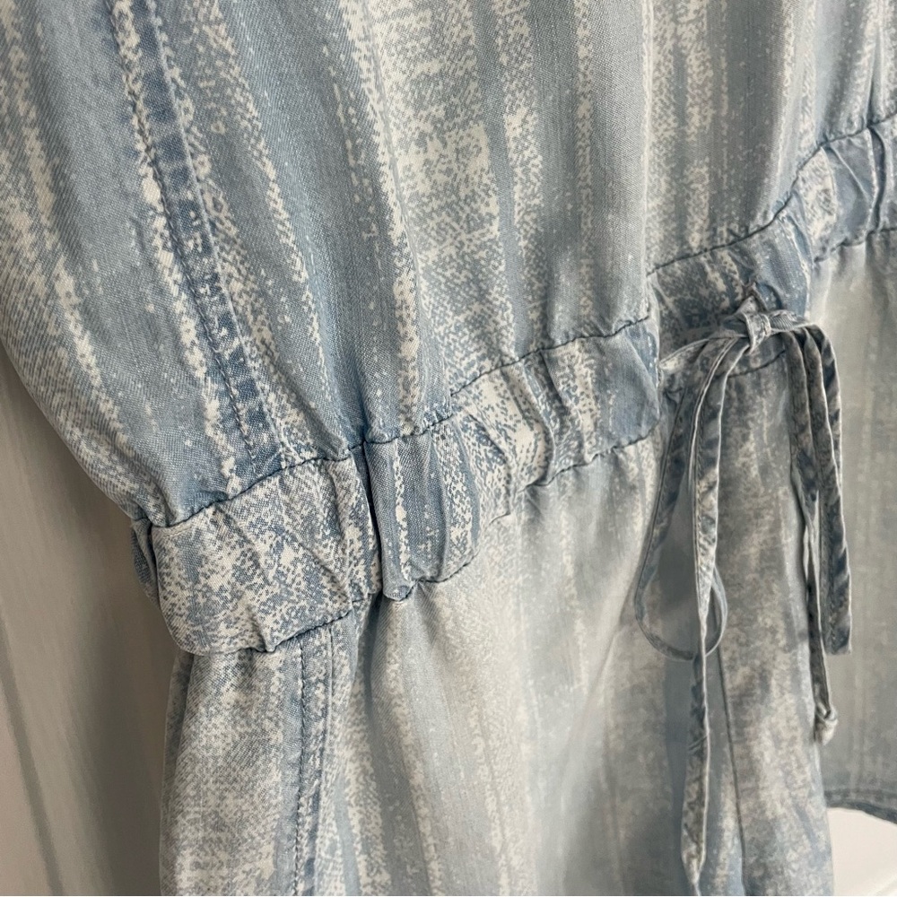 Bella Dahl Sleeveless Romper Blue and White - Picture 8 of 8
